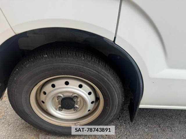 Suzuki EVERY 2009-03 7959822-4