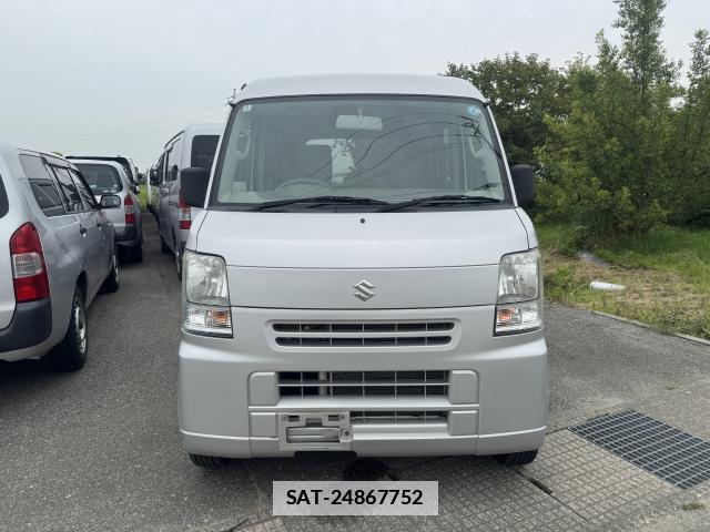 Suzuki EVERY 2013-02 7960927-4