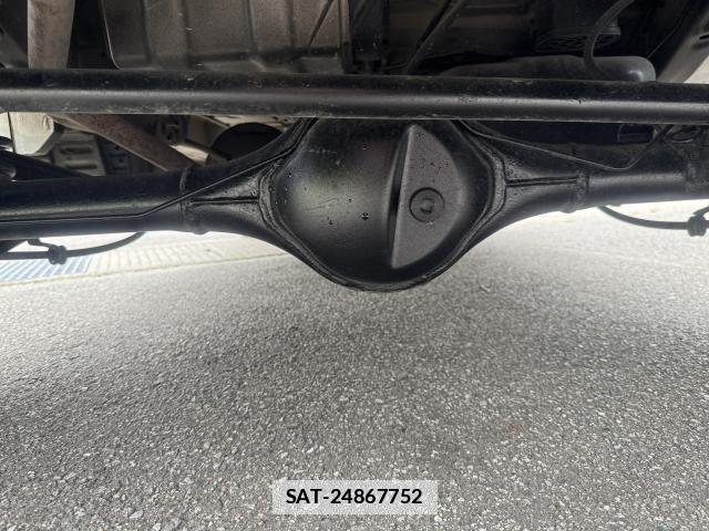 Suzuki EVERY 2013-02 7960927-9
