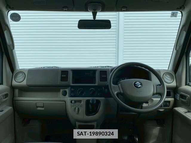 Suzuki EVERY 2013-09 7961155-4