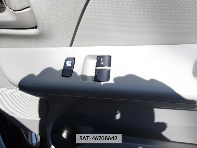 Suzuki EVERY 2016-02 7961632-12