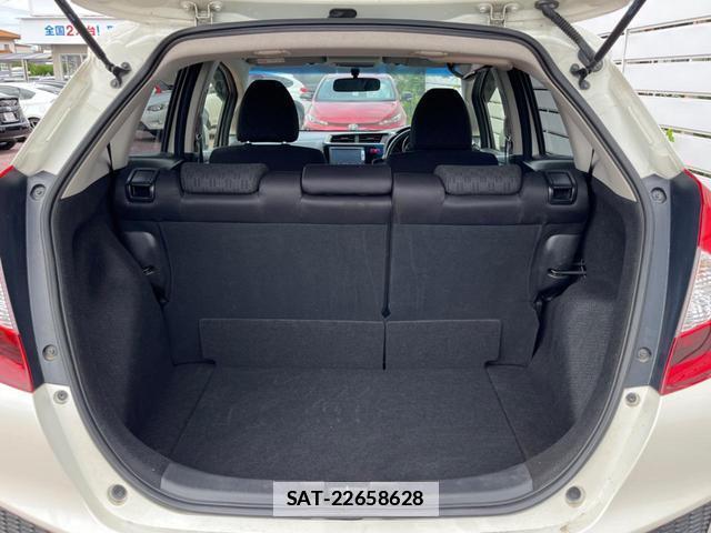 Honda FIT 2014-09 7962273-10