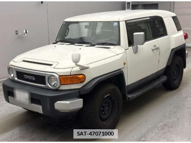 Toyota FJ CRUISER 2013-01 7960298-3