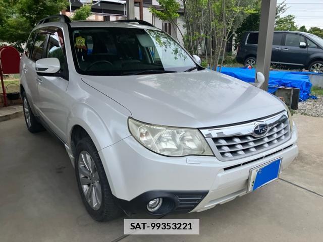 Subaru FORESTER 2011-07 7959380-1