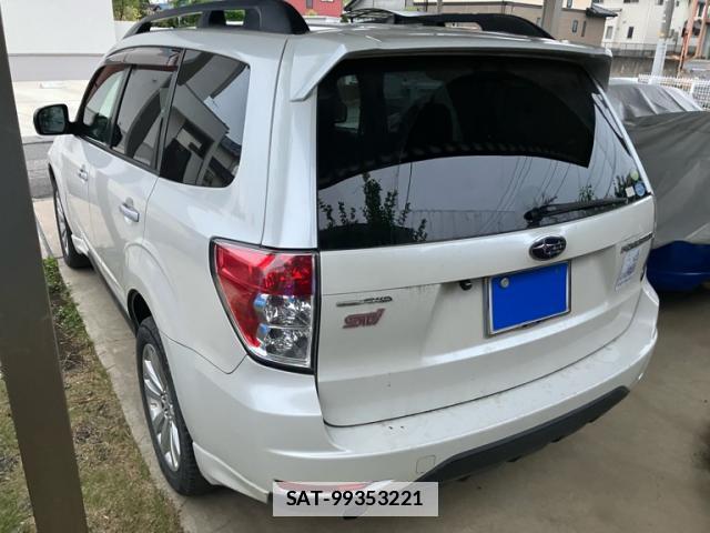 Subaru FORESTER 2011-07 7959380-13