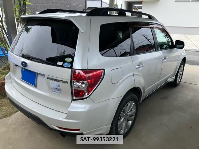 Subaru FORESTER 2011-07 7959380-2