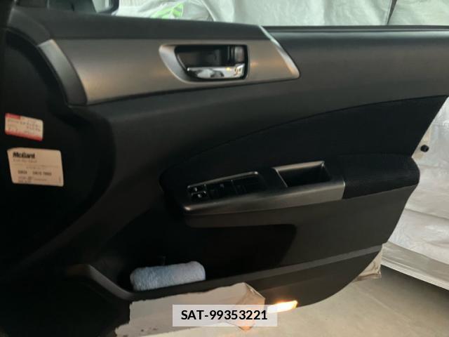Subaru FORESTER 2011-07 7959380-8