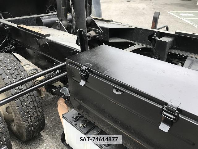 Isuzu FORWARD 2012-11 7962081-13