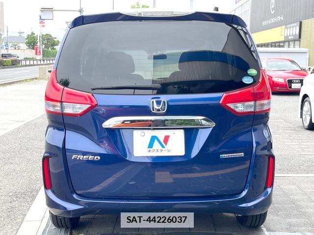 Honda FREED HYBRID 2018-02 7960199-17