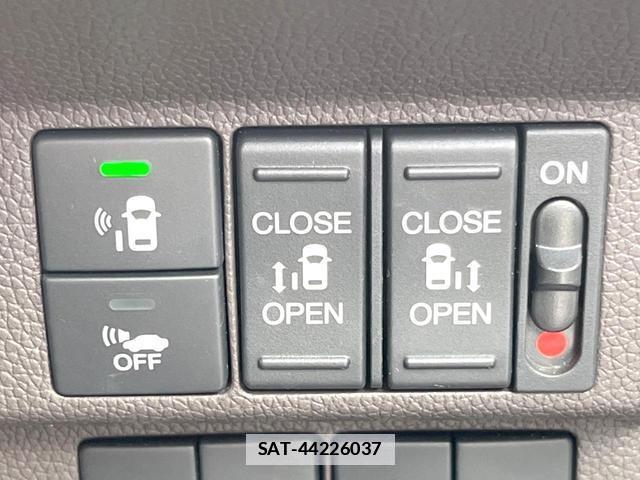 Honda FREED HYBRID 2018-02 7960199-6