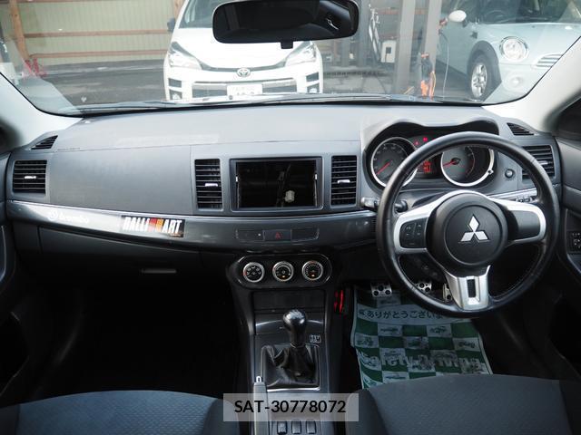 Mitsubishi GALANT FORTIS 2009-09 7961208-1
