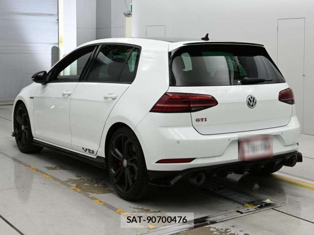 VolksWagen GOLF GTI 2020-03 7961481-12