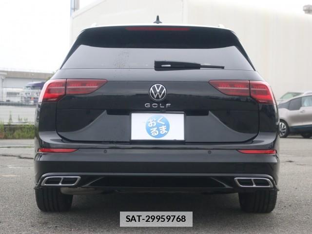 VolksWagen GOLF VARIANT 2023-09 7959481-1