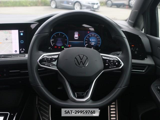 VolksWagen GOLF VARIANT 2023-09 7959481-17