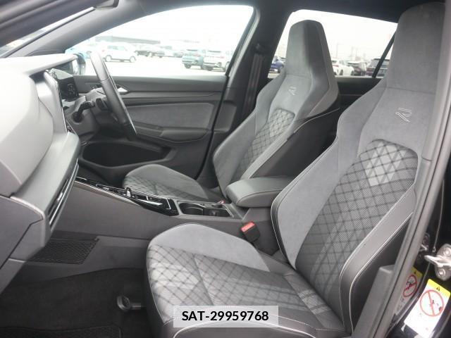 VolksWagen GOLF VARIANT 2023-09 7959481-5