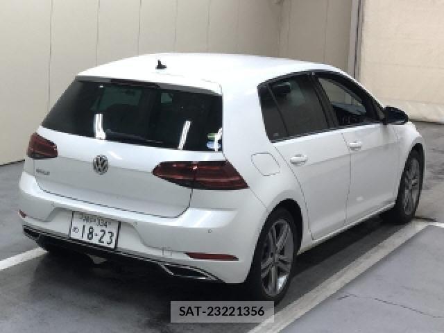 VolksWagen GOLF 2020-05 7961490-3