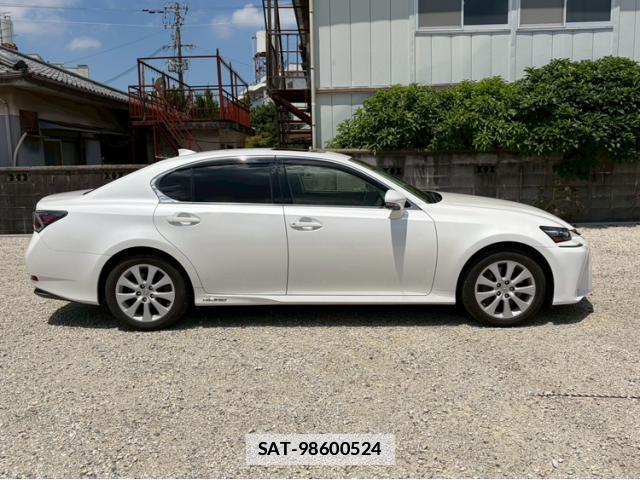 Lexus GS 2017-07 7961936-15