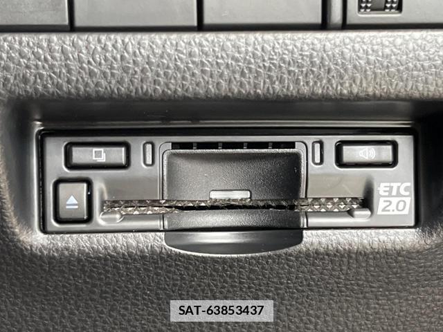 Toyota HARRIER HYBRID 2023-06 7959818-6