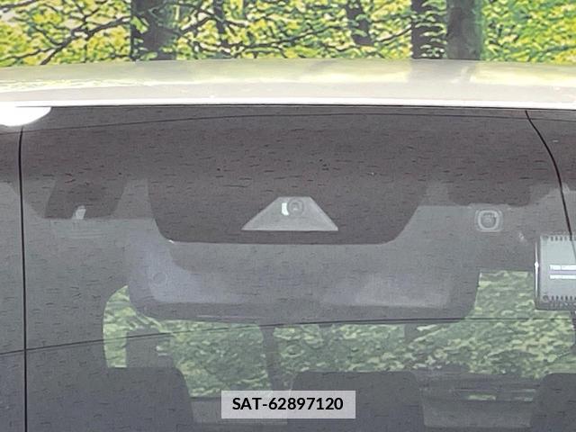Toyota HARRIER HYBRID 2021-06 7961615-4