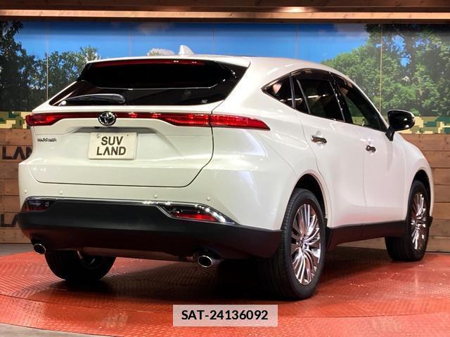Toyota HARRIER 2020-08 7959428-16