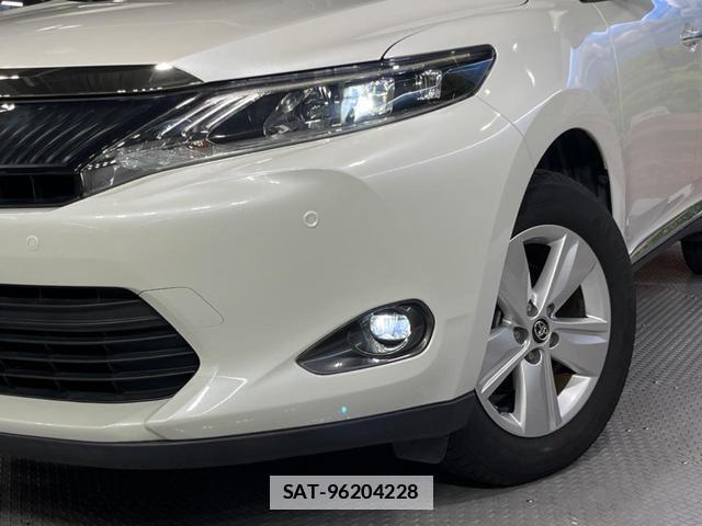 Toyota HARRIER 2016-05 7959663-11