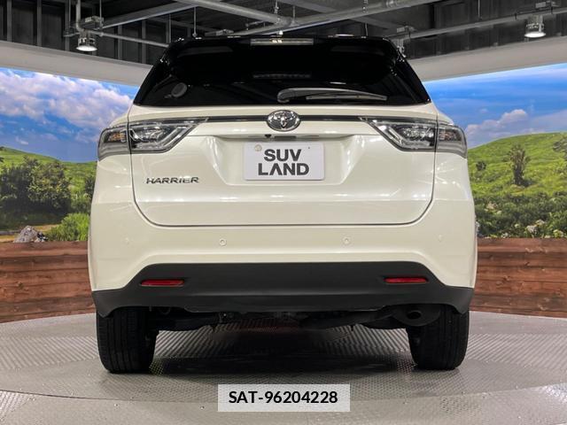 Toyota HARRIER 2016-05 7959663-14