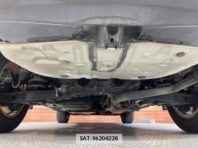 Toyota HARRIER 2016-05 7959663-18