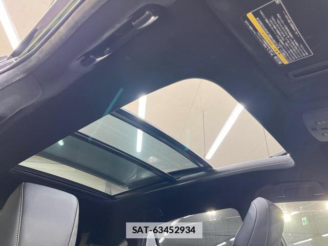 Toyota HARRIER 2017-08 7961066-2