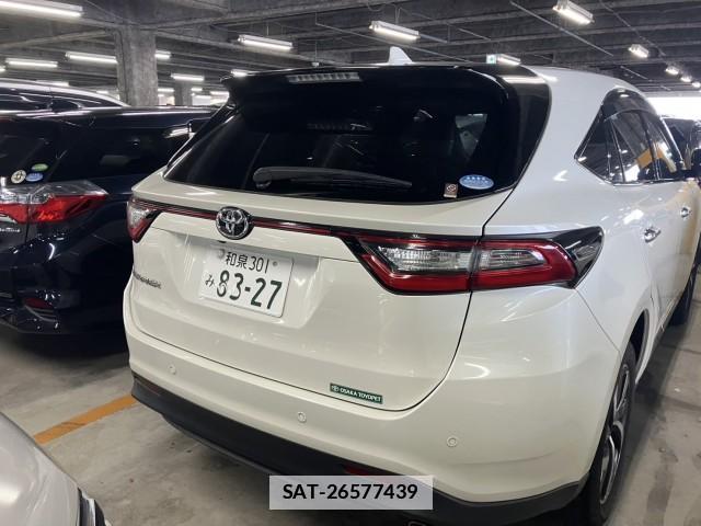 Toyota HARRIER 2017-09 7961173-4