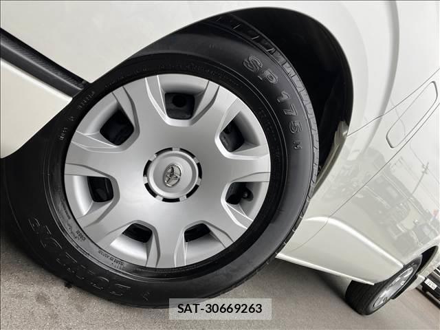 Toyota HIACE VAN 2022-06 7959397-18