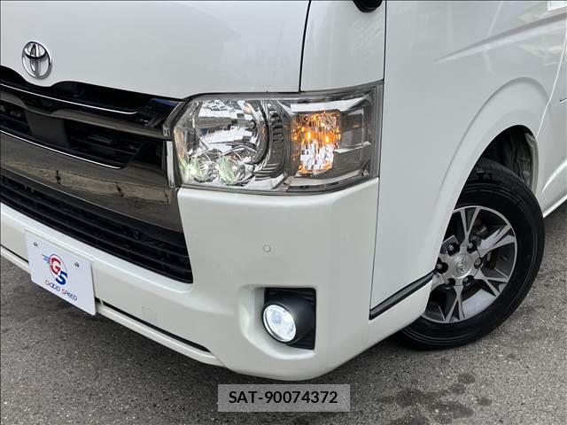 Toyota HIACE VAN 2021-10 7959398-17