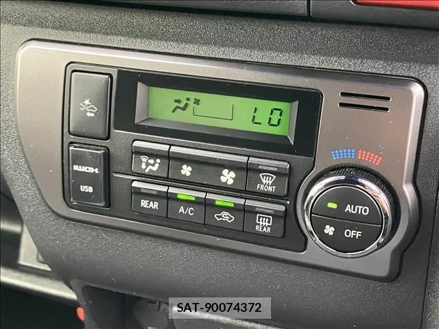 Toyota HIACE VAN 2021-10 7959398-9