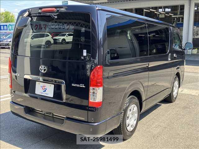 Toyota HIACE VAN 2018-07 7959399-15