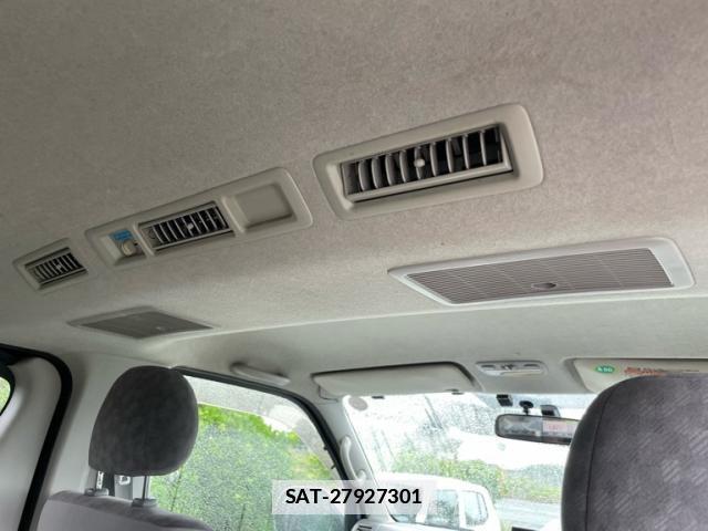 Toyota HIACE VAN 2005-11 7959795-14