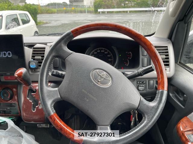 Toyota HIACE VAN 2005-11 7959795-16