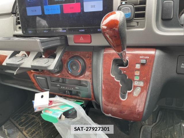 Toyota HIACE VAN 2005-11 7959795-19
