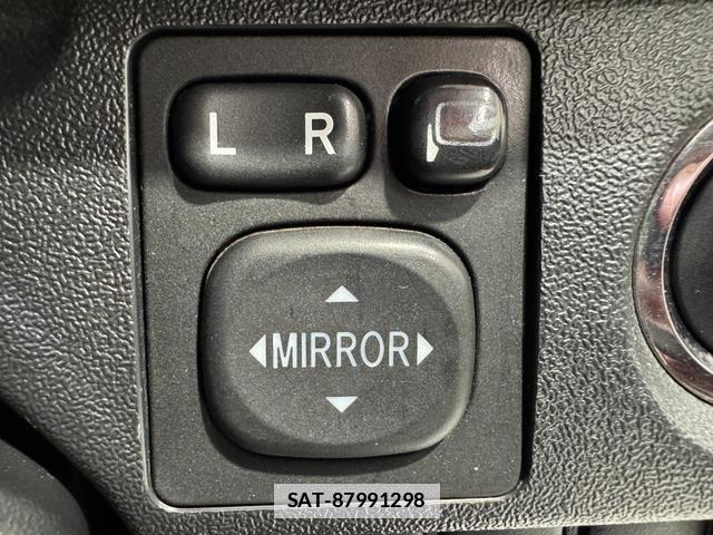 Toyota HIACE VAN 2019-10 7959937-13