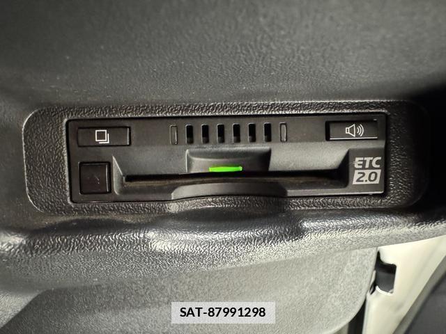 Toyota HIACE VAN 2019-10 7959937-18