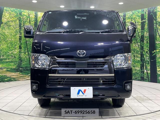 Toyota HIACE VAN 2024-07 7959961-13