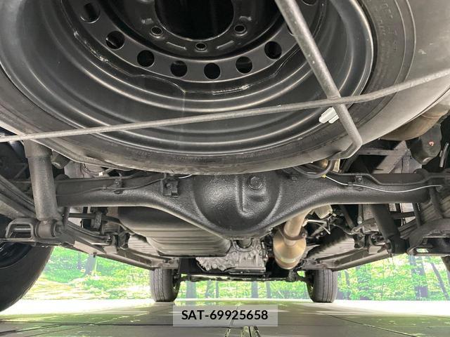 Toyota HIACE VAN 2024-07 7959961-17