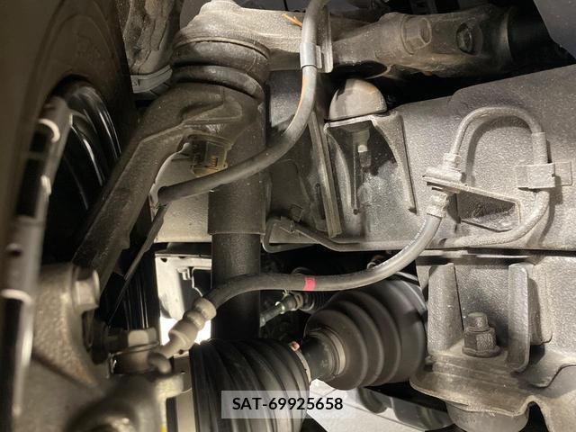 Toyota HIACE VAN 2024-07 7959961-18