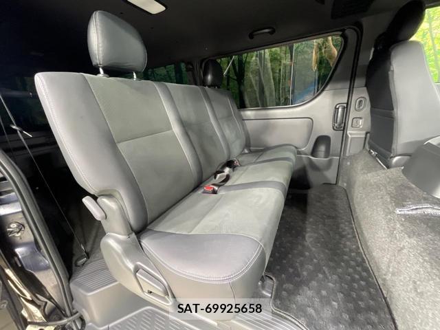 Toyota HIACE VAN 2024-07 7959961-8