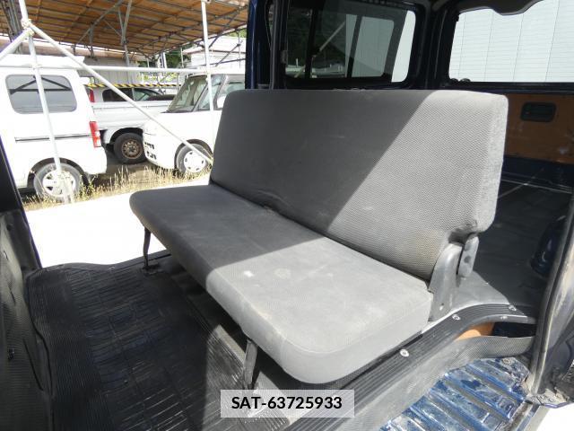 Toyota HIACE VAN 2013-07 7960544-7