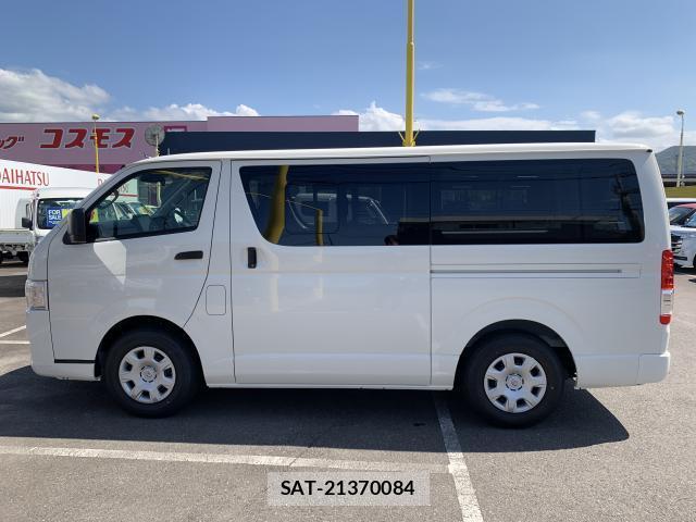 Toyota HIACE VAN 2026-06 7960603-10