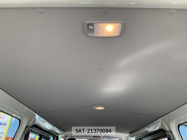 Toyota HIACE VAN 2026-06 7960603-16