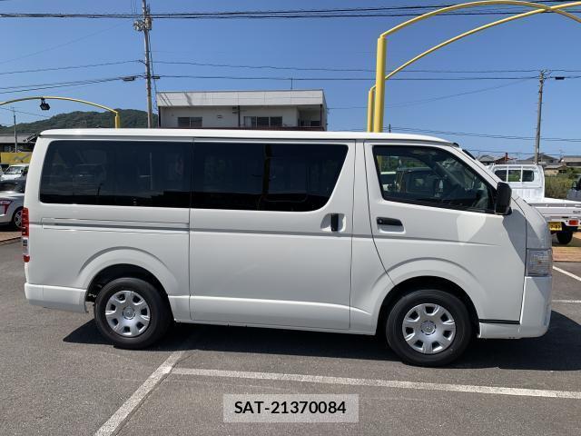 Toyota HIACE VAN 2026-06 7960603-3