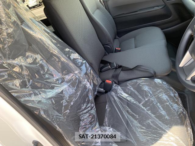 Toyota HIACE VAN 2026-06 7960603-5
