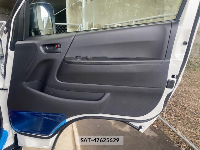 Toyota HIACE VAN 2026-04 7963166-10