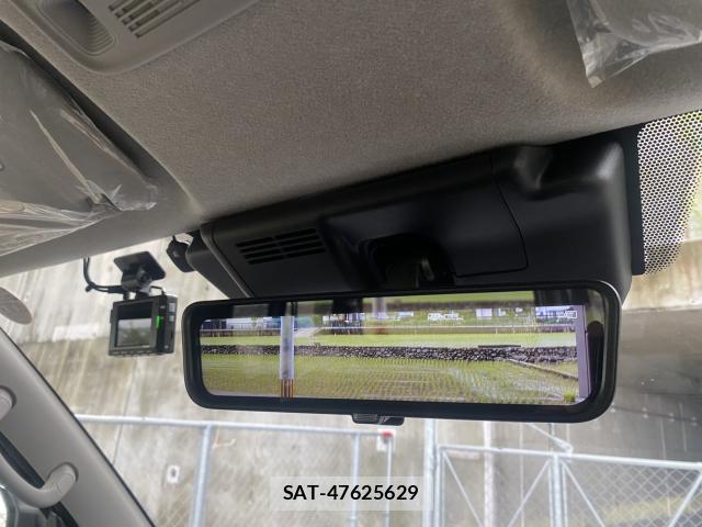 Toyota HIACE VAN 2026-04 7963166-11