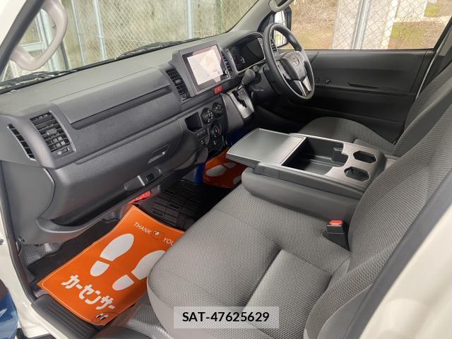 Toyota HIACE VAN 2026-04 7963166-7